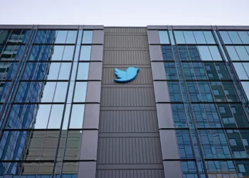 Global outage speculated as Twitter employees exit in droves after Musk’s ultimatum