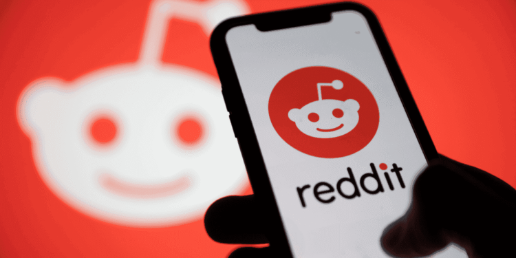 Reddit: Hacker group threatens to leak confidential data stolen in February breach