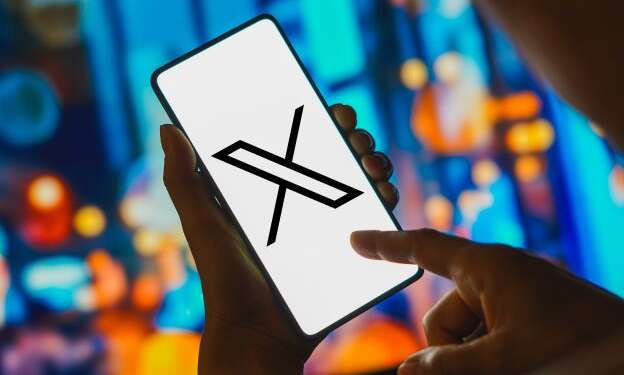 #AMonthWithoutX: Unexplained X ban enters second month in Pakistan