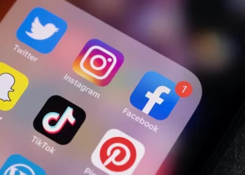 Pakistan: Senate resolution seeking permanent social media ban withdrawn