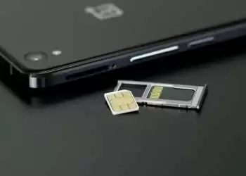 PAKISTAN: High court halts blocking of SIMs over unpaid taxes