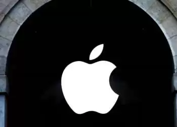 EU: Apple accused of violating antitrust laws