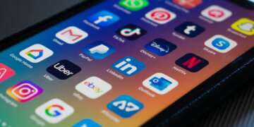 PAKISTAN: Telecom regulator proposes mandatory registration for OTT platforms