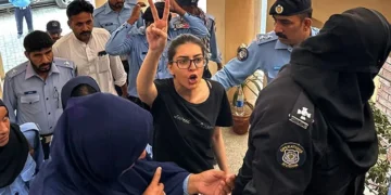 Arrest warrants issued for Imaan Mazari, husband in controversial tweet case