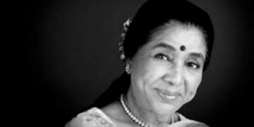 PEMRA issues show-cause notice to Geo News for airing Asha Bhosle’s songs while reporting singer’s death